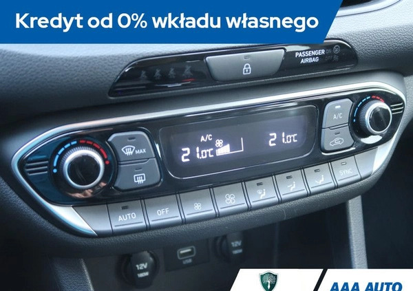 Hyundai I30 cena 72000 przebieg: 65080, rok produkcji 2021 z Lewin Brzeski małe 172